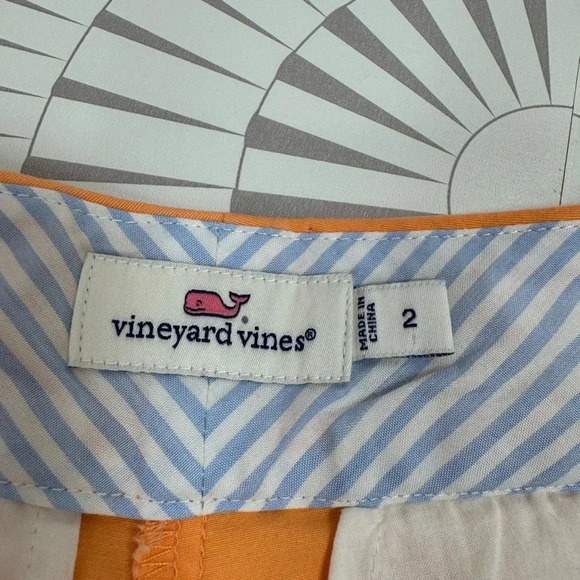 Vineyard Vines Women’s Flat Front Shorts Size 2 Orange Color - Picture 3 of 5